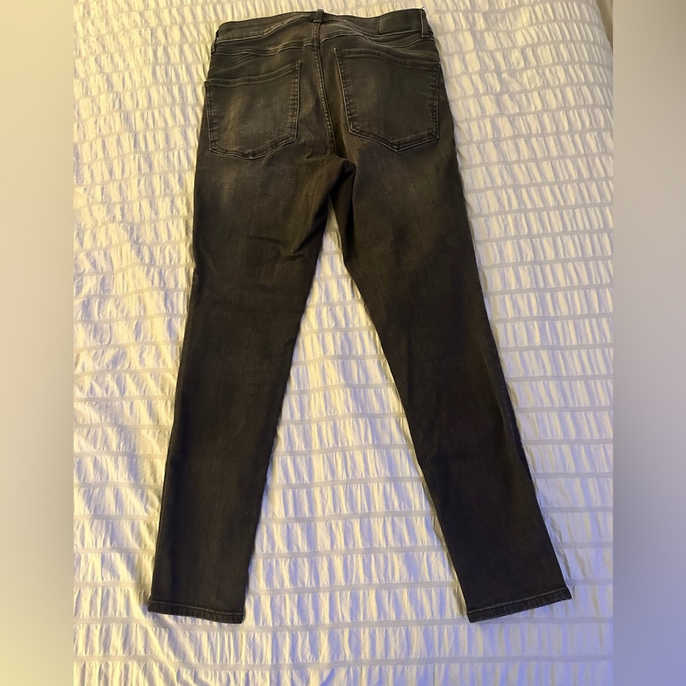 Express Button Fly Jeggings - Picture 2 of 8
